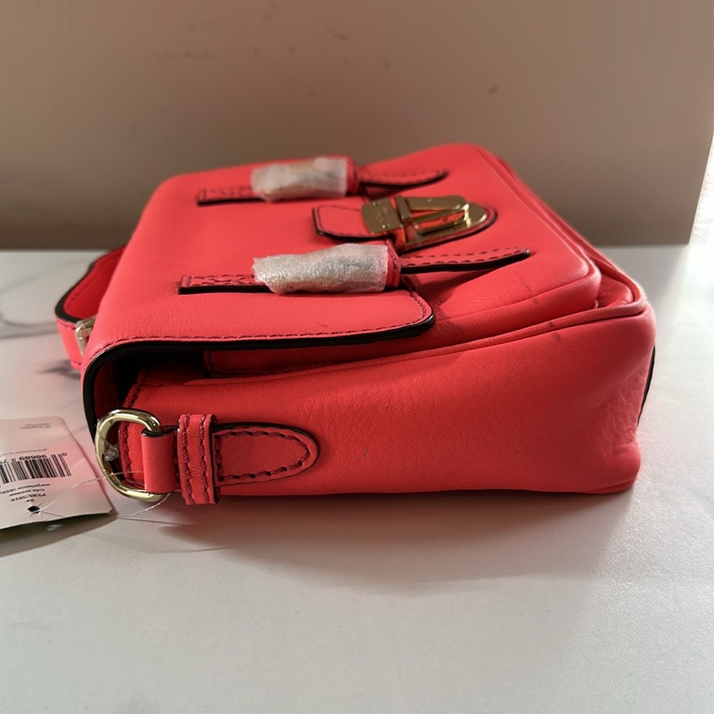 New- Lola Avenue “Lia” Kate Spade bright color Satchel with Gold-Tone Accents - Picture 8 of 17